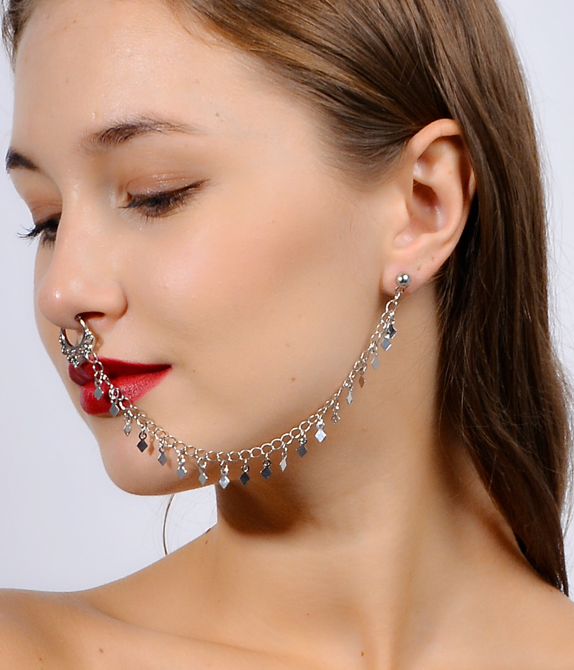 Nose Ring Chain, Hanging Disc  - Body Jewelry Indian recension och pris